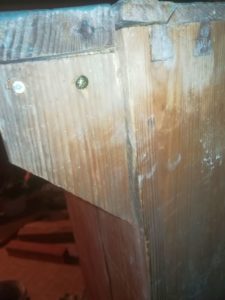 Alten Bauernschrank reparieren